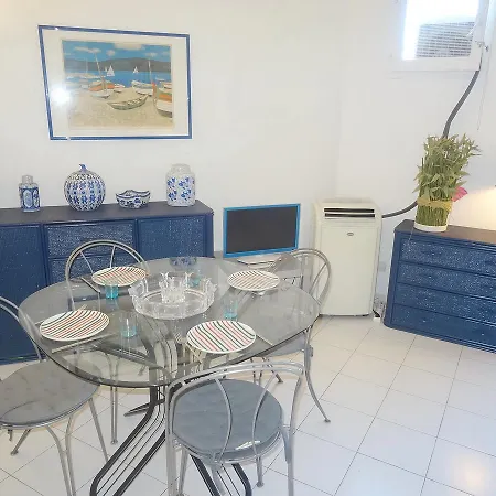 Semiramis Apartament Saint-Tropez